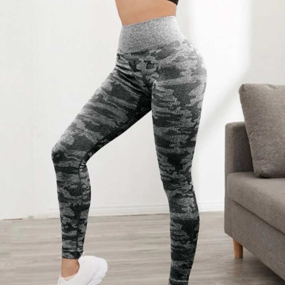shein gym leggings size medium